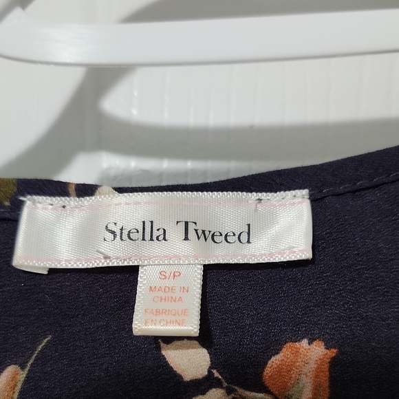 Stella Tweed Black Peplum Blouse with Buttoned Details - Picture 2 of 5